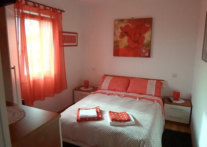 Apartamento Margita By Interhome Supetar